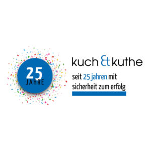 Logo Kuch-Kuthe mit 25-Jahre-Knopf und Claim "seit 25 Jahren mit Sicherheit zum Erfolg"